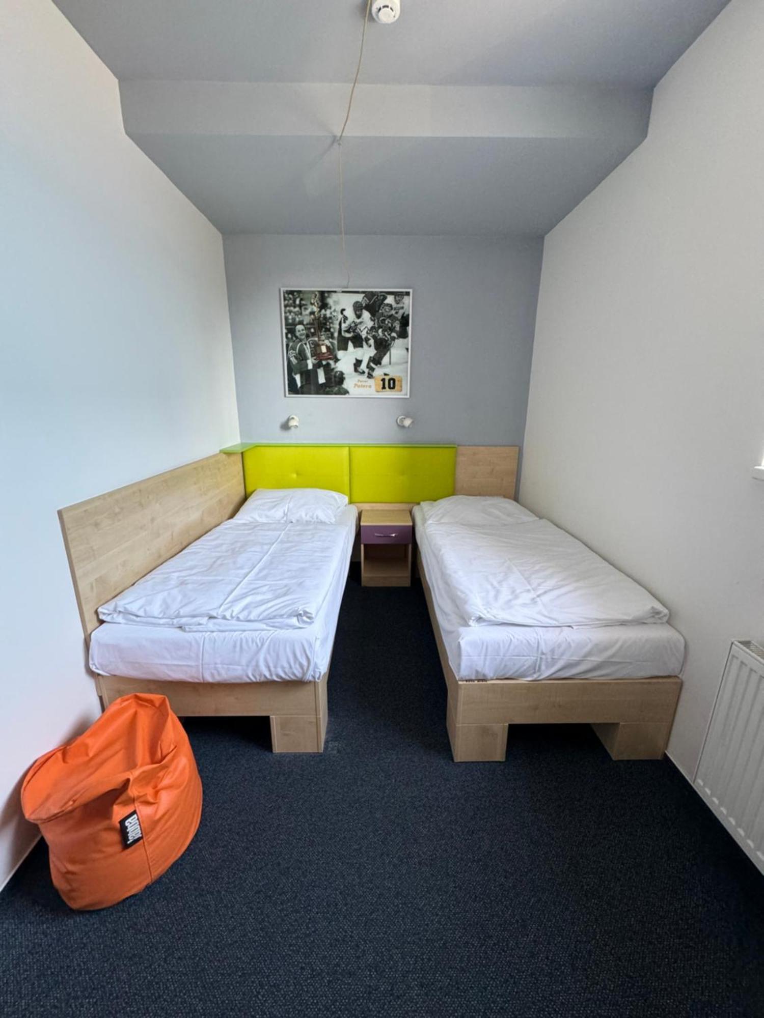 Sport Hotel Sletiste Kladno Luaran gambar