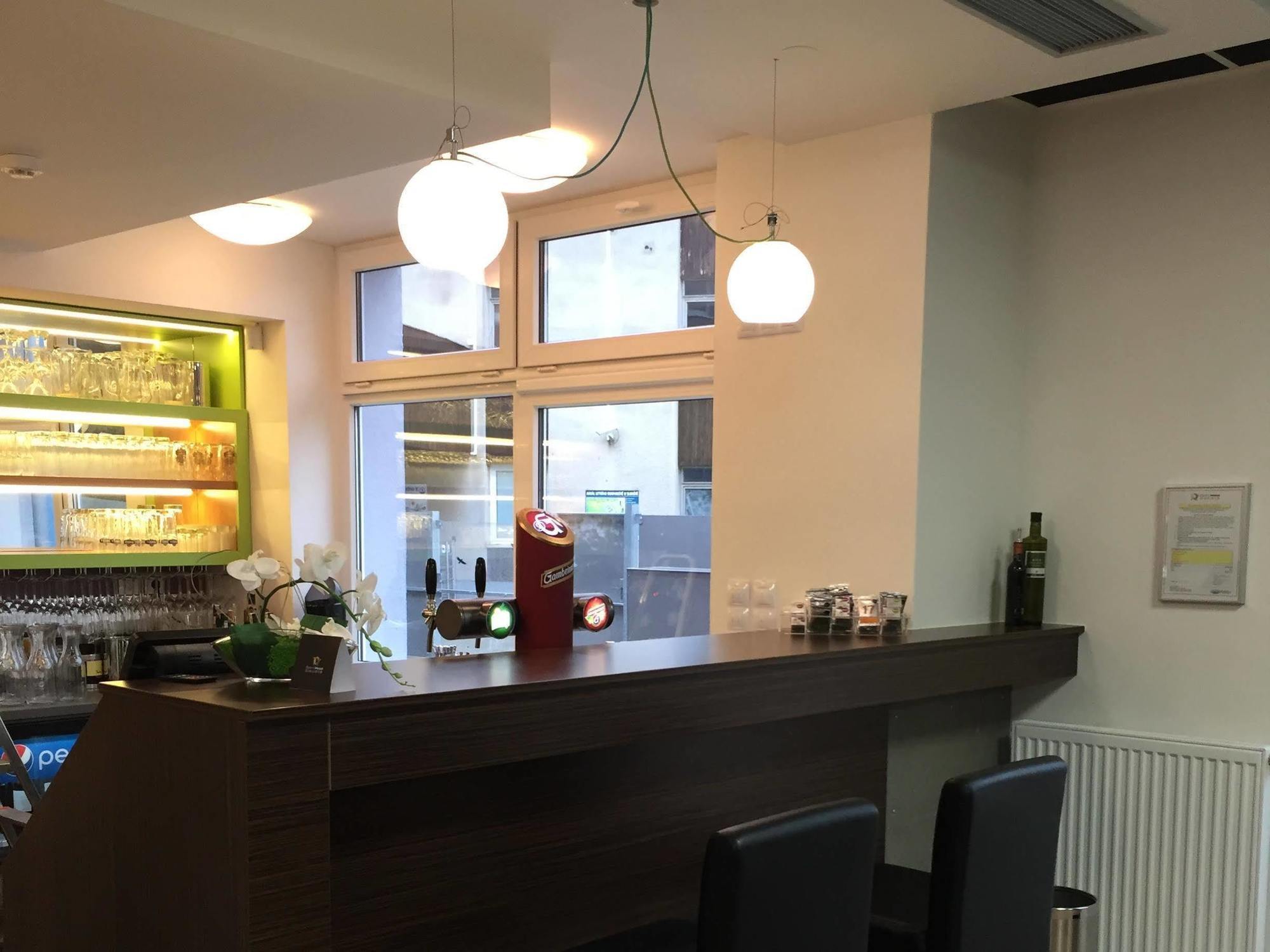 Sport Hotel Sletiste Kladno Luaran gambar